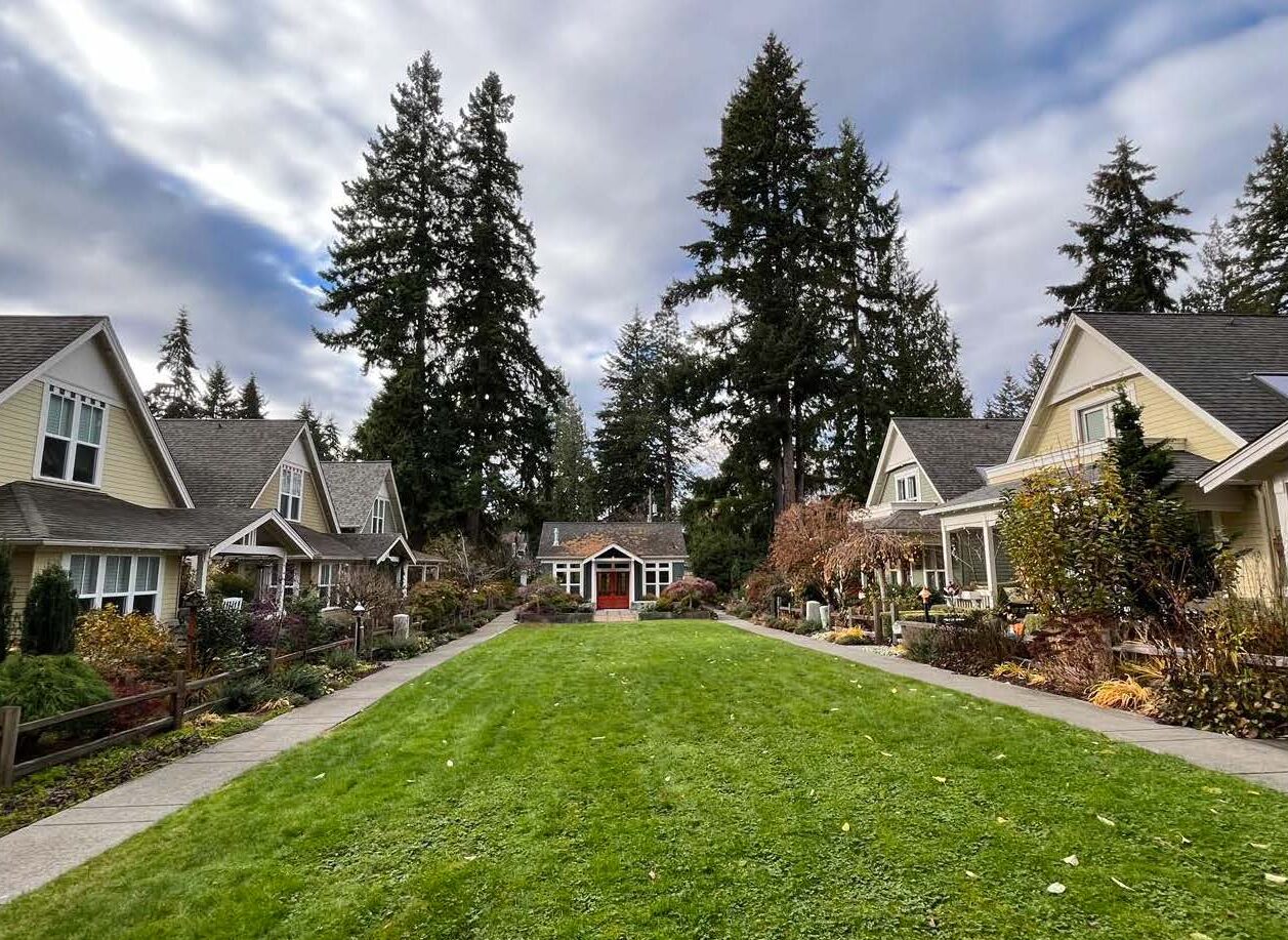 Cottage Court_Kirkland_OpticosImage